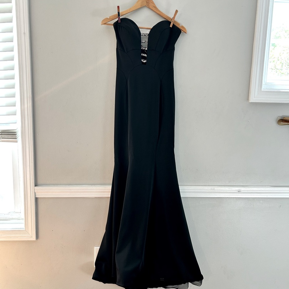 Black Satin formal Dress Authentic Milano Formals size 4